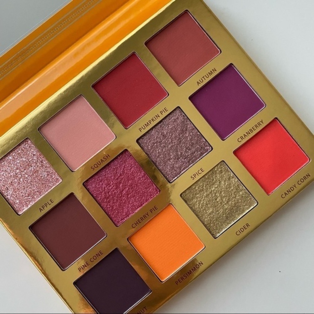 𝅺ACE Beaute FALLING FOR YOU PALETTE - Picture 4 of 4